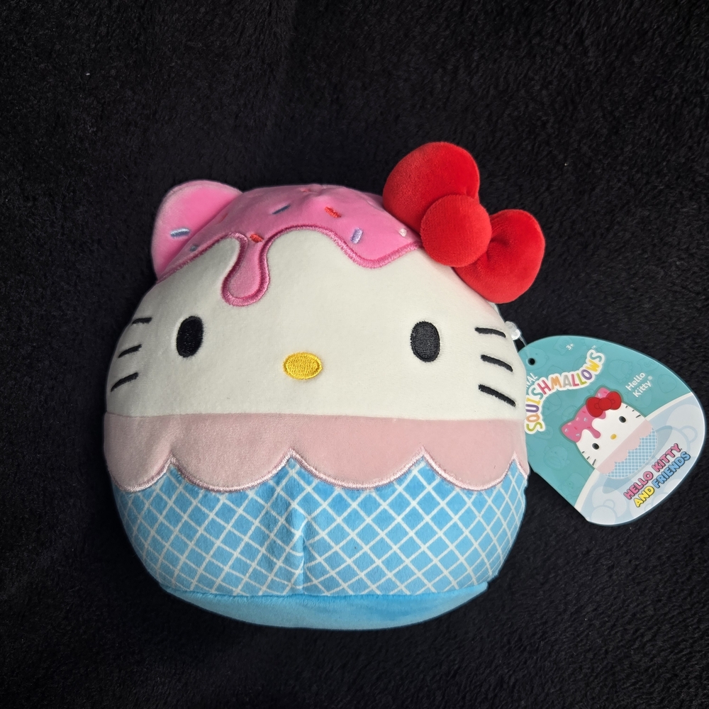 🍦NEW Hello Kitty Ice Cream Squishmallow (6.5")